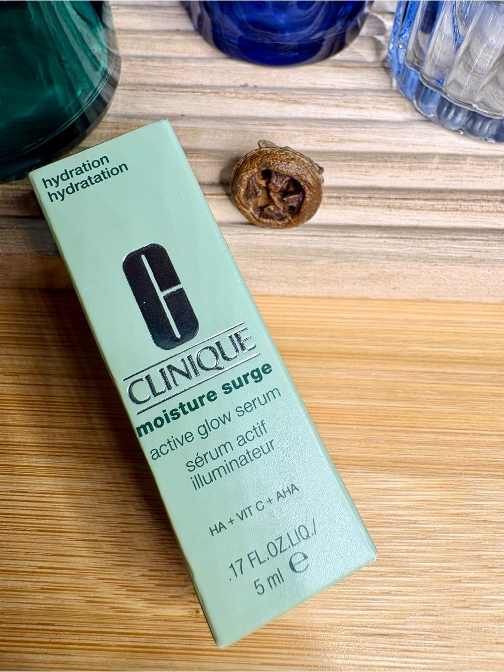 Clinique Moisture Surge serum NWT